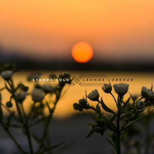 美女脱光衣服让他捅
